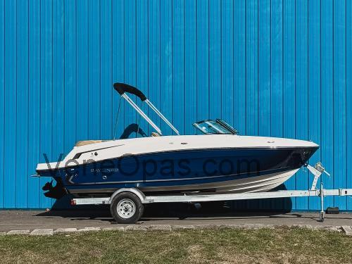 Bayliner VR5 Bowrider Tekniset tiedot ja arvostelut